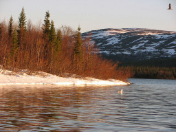 Озеро Ловозеро - весна 2013