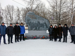 Открытие памятника оленеводам - защитникам Советского Заполярья