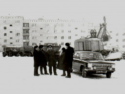 Начало 1980х гг. Разбор бараков на улице Комсомольская. Позже там был построен детский сад №12 