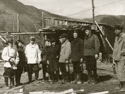 Ловозерский ГОК. Перед спуском в шахту. 1940-е