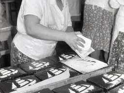 Кондитерский цех отдела рабочего снабжения (ОРСа) Ловозерского ГОКа. 1989 год