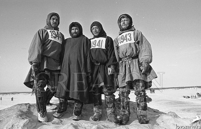 Спортсмены-оленеводы села Краснощелье. 1984 год