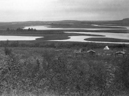 Поселение на реке Поной. Вильгельм Рамзай. Август 1887 г.