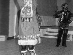 Танцует Ираида Виноградова