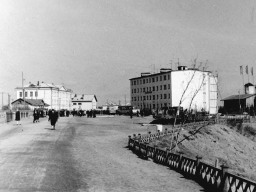 C.Ловозеро, ул.Советская. 1965 год