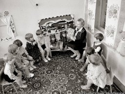 В детском саду с. Ловозеро. 1980-е