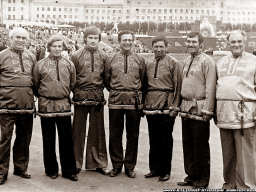Ансамбль "Луявьр". Центральный стадионе г.Мурманск. 1980-е