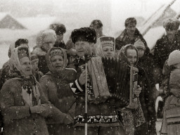 На Празднике Севера в селе Ловозеро. 1990-е