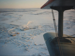 Вид на село Ловозеро с высоты полета самолета. 1995 г.