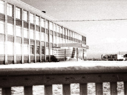 Ловозерская средняя школа на 940 мест. Построена в 1968 году
